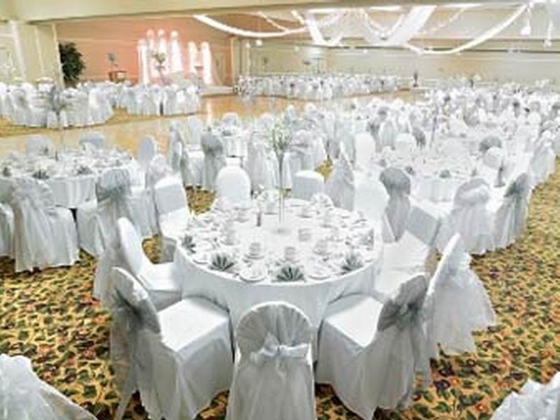 Edmonton Inn And Conference Centre Esterno foto