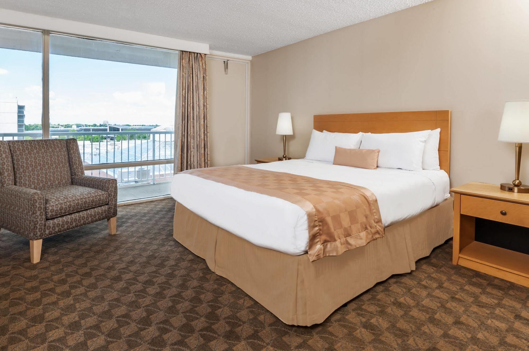 Edmonton Inn And Conference Centre Esterno foto